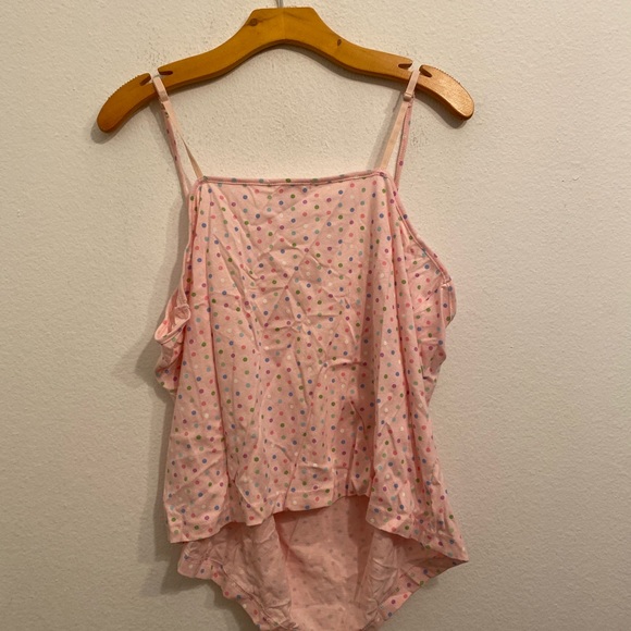 PINK Tank Top Size XL - Picture 3 of 3